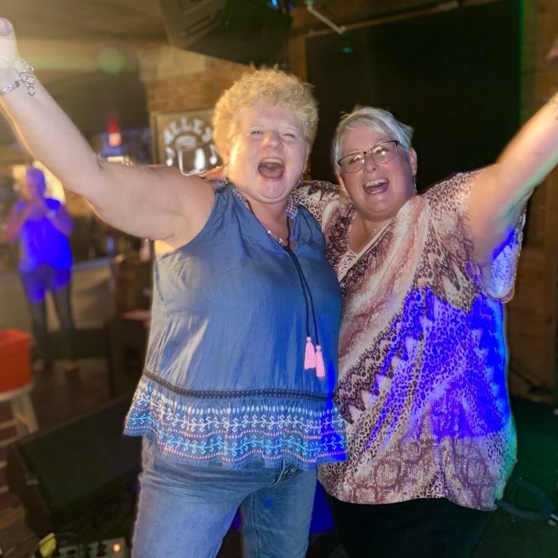 Nashville Tour Guests Dancing To Live Music At Alley Taps