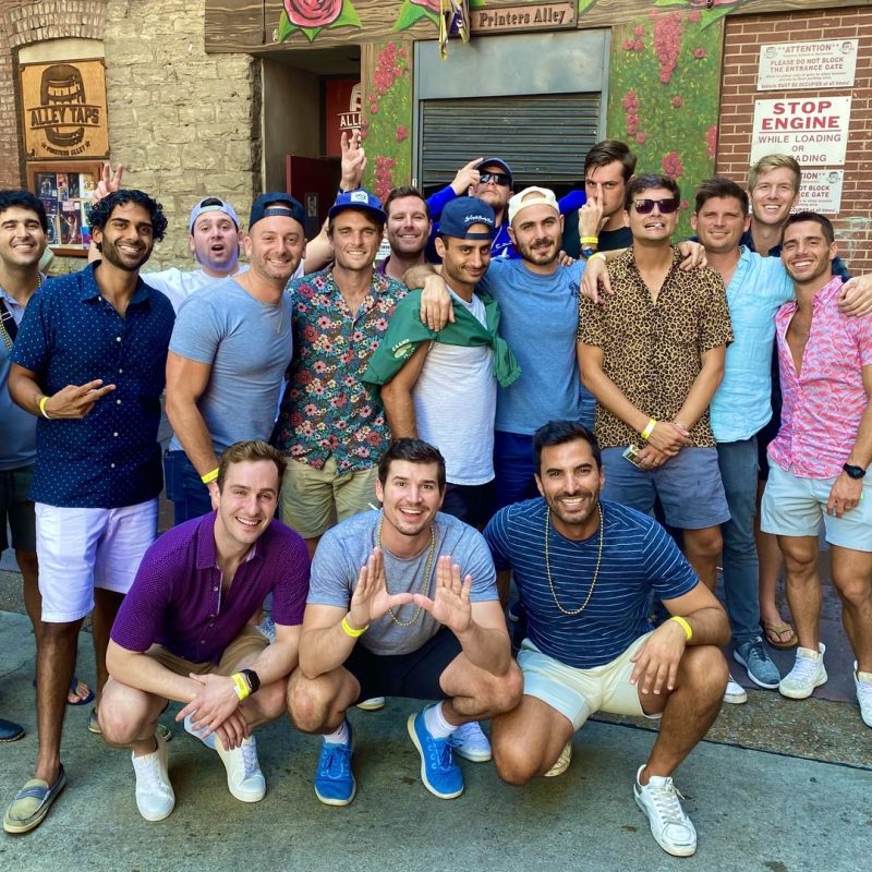 Bachelor Bar Crawl Tour At Alley Taps