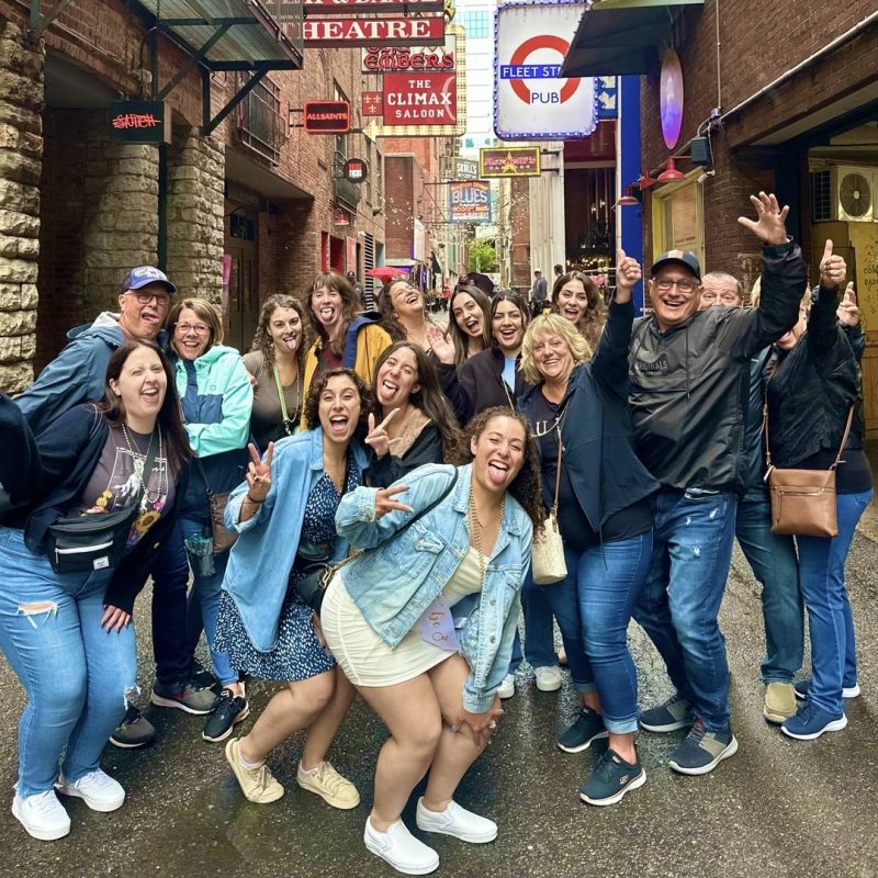Winter Tour Group In Nashville's Infamous Printers Alley